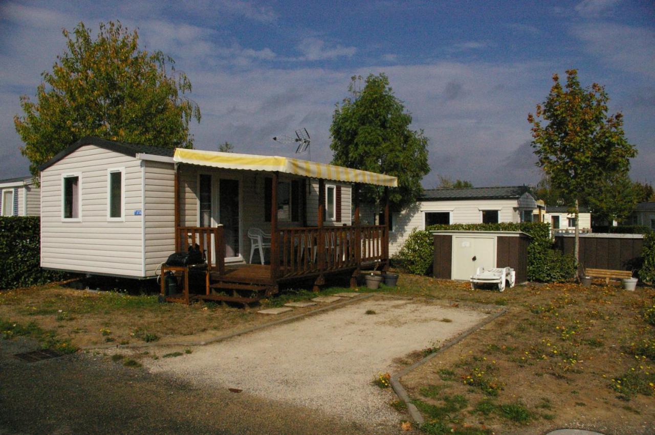 Mhvacances Louent Plusieurs Mobilhomes Dans Camping 4 Etoiles Proche Chateaux Et Zoo Beauval Onzain Exteriör bild