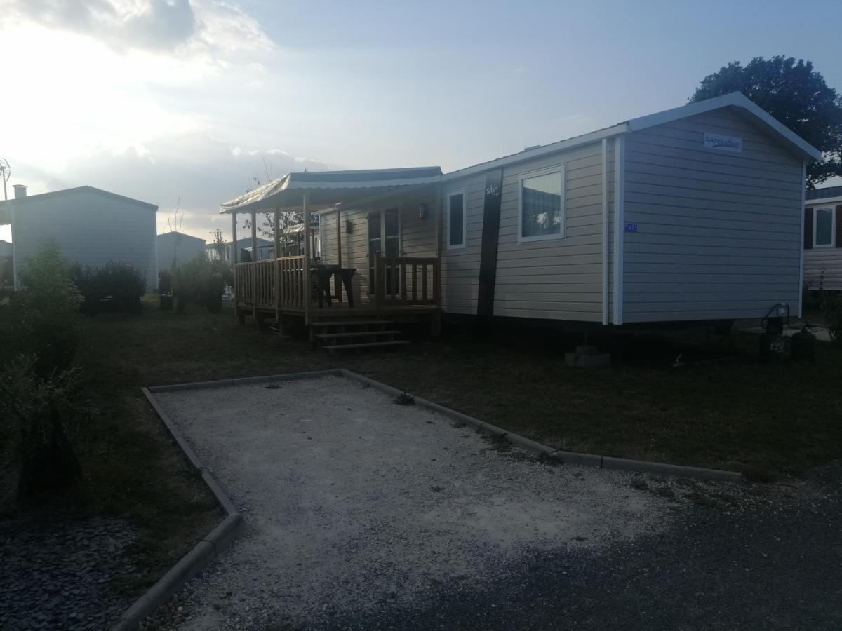 Mhvacances Louent Plusieurs Mobilhomes Dans Camping 4 Etoiles Proche Chateaux Et Zoo Beauval Onzain Exteriör bild