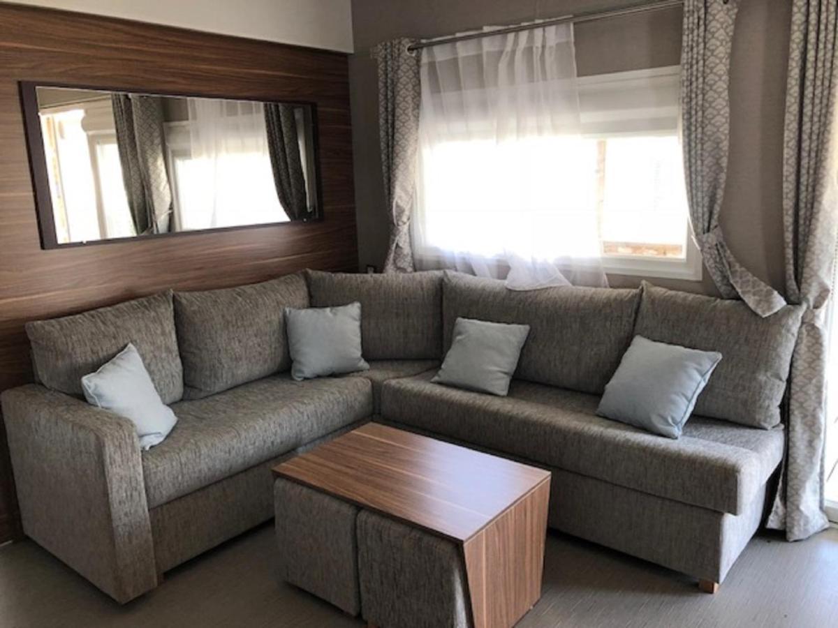Mhvacances Louent Plusieurs Mobilhomes Dans Camping 4 Etoiles Proche Chateaux Et Zoo Beauval Onzain Exteriör bild
