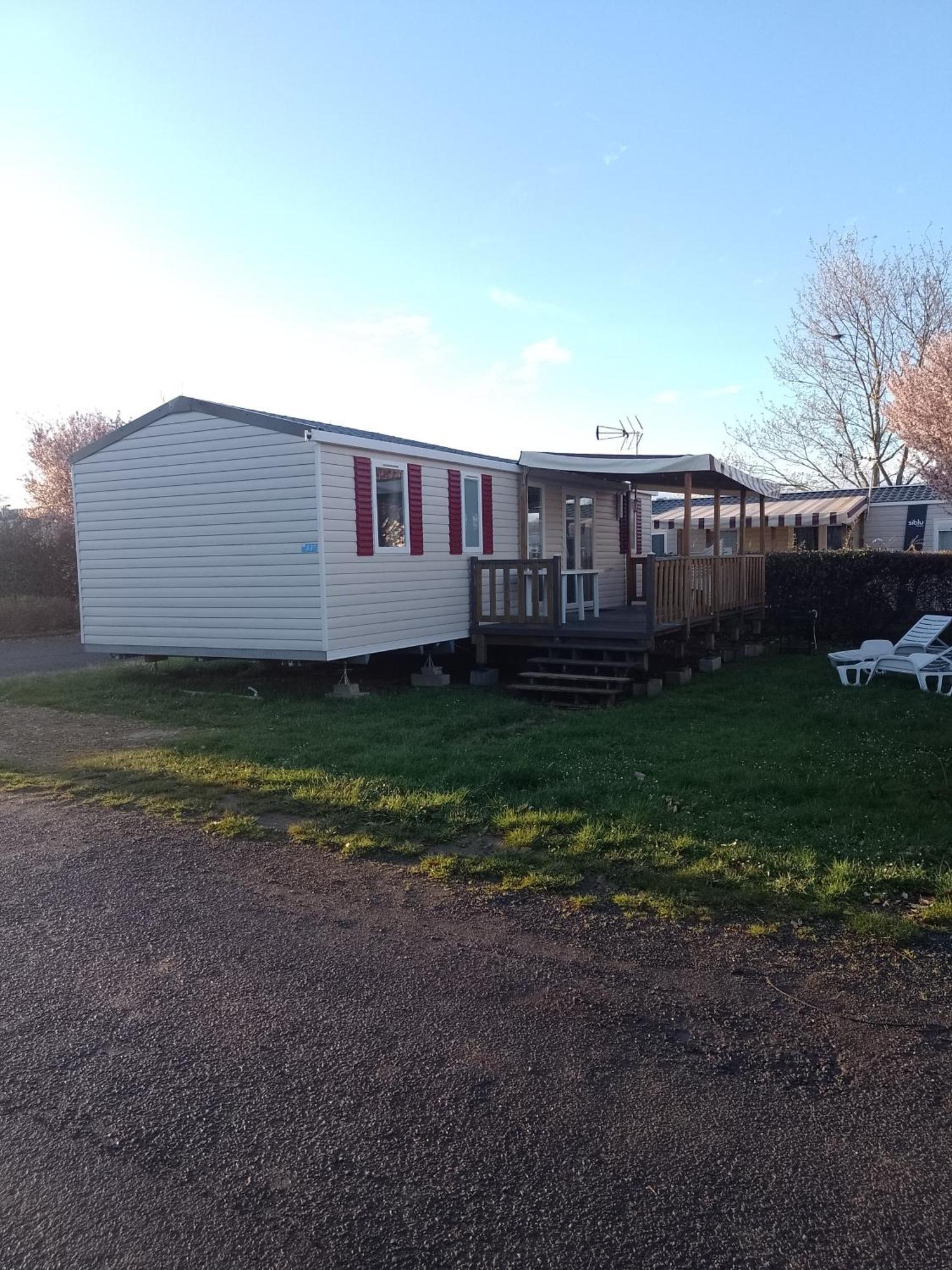 Mhvacances Louent Plusieurs Mobilhomes Dans Camping 4 Etoiles Proche Chateaux Et Zoo Beauval Onzain Exteriör bild