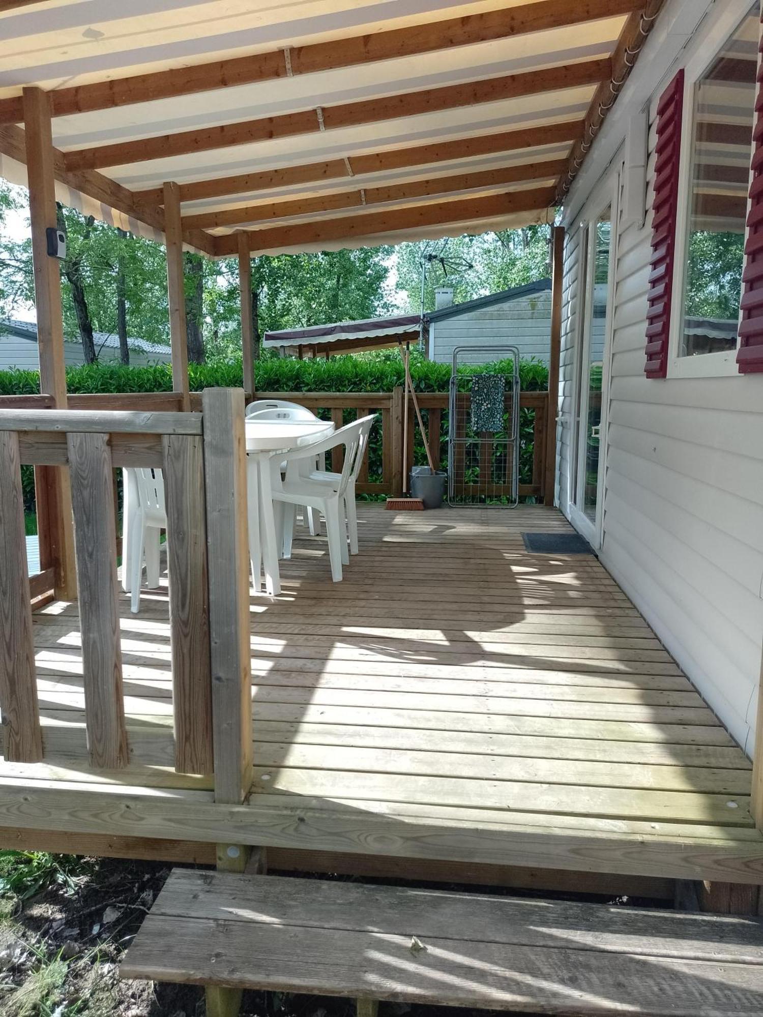 Mhvacances Louent Plusieurs Mobilhomes Dans Camping 4 Etoiles Proche Chateaux Et Zoo Beauval Onzain Exteriör bild