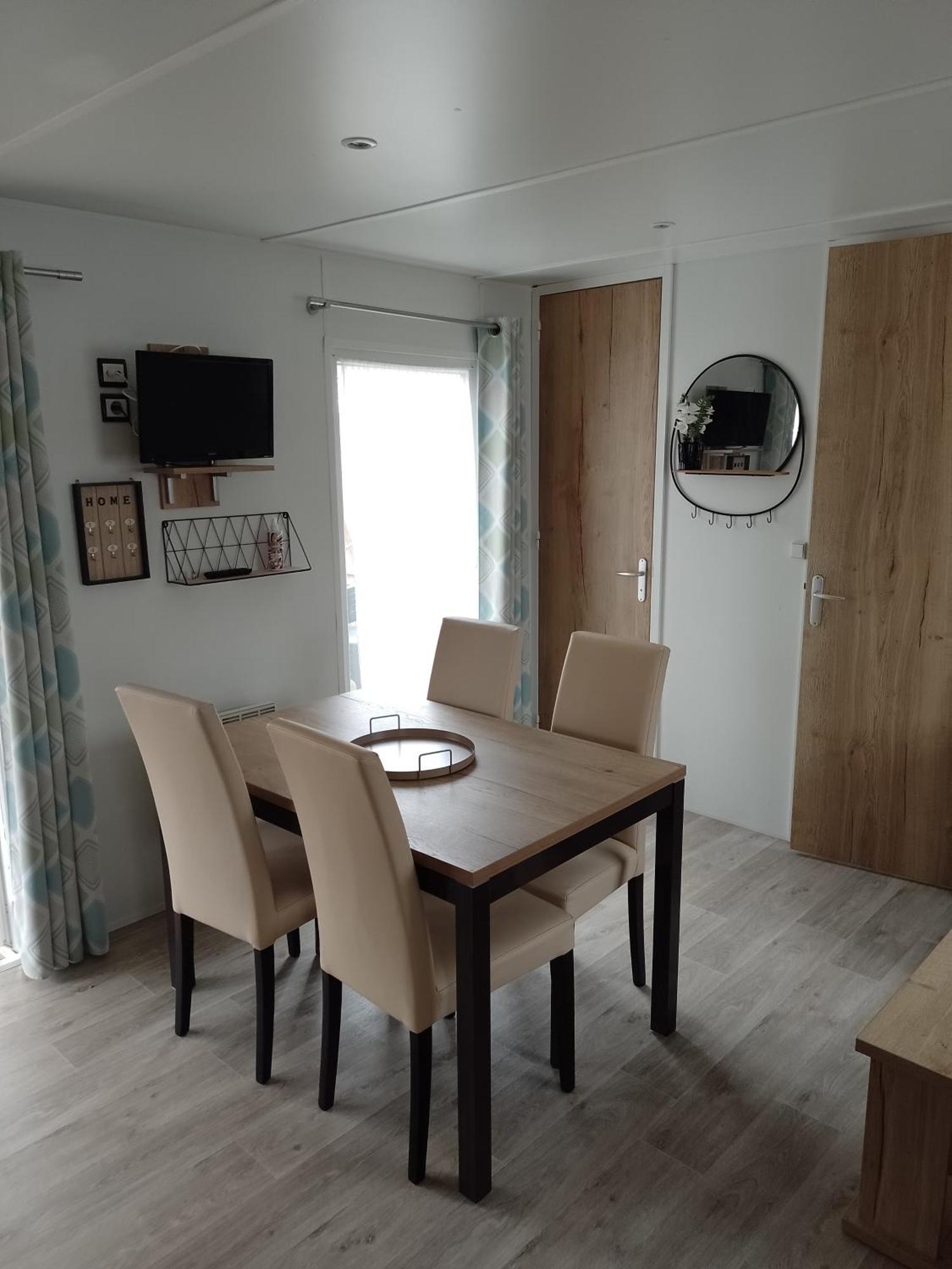 Mhvacances Louent Plusieurs Mobilhomes Dans Camping 4 Etoiles Proche Chateaux Et Zoo Beauval Onzain Exteriör bild