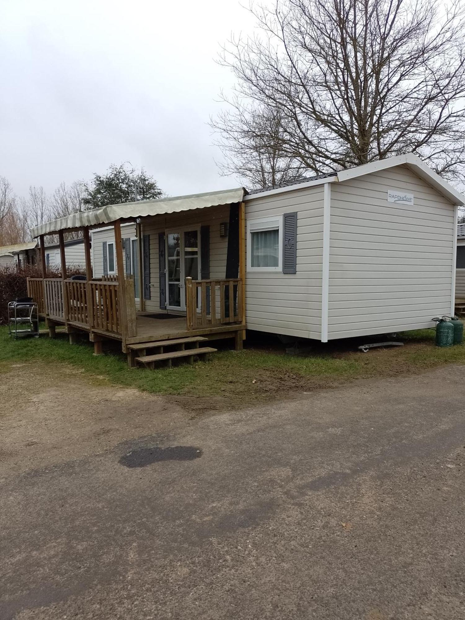 Mhvacances Louent Plusieurs Mobilhomes Dans Camping 4 Etoiles Proche Chateaux Et Zoo Beauval Onzain Exteriör bild